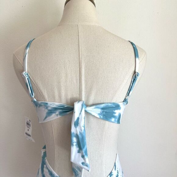 Bar III Aqua Twist-Front Monokini One-Piece Swimsuit S - Picture 6 of 13